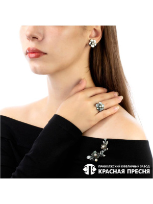 Брошь серебро 925 пробы, покрытие - оксидирование, вставка - культивированный жемчуг