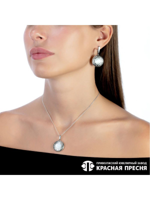 Серьги серебро 925 пробы, покрытие - оксидирование, вставка - перламутр