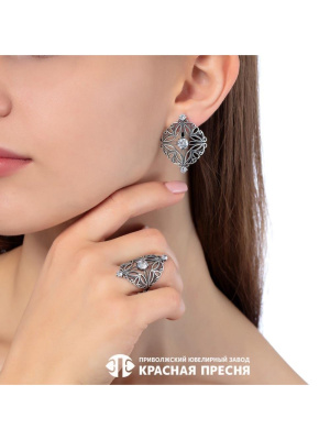 Серьги серебро 925 пробы, покрытие - оксидирование, вставка - фианит (недрагоценный камень)