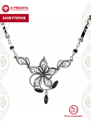 Колье бижутерия, покрытие - серебрение с оксидированием, вставка - искусственный агат, стекло ювелирное собственной огранки