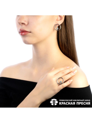 Серьги бижутерия, покрытие - серебрение с оксидированием, вставка - фианит (недрагоценный камень)