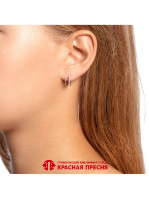 Серьга серебро 925 пробы, покрытие - родирование, вставка - фианит (недрагоценный камень) Серьга серебро 925 пробы, покрытие - родирование, вставка - фианит (недрагоценный камень)