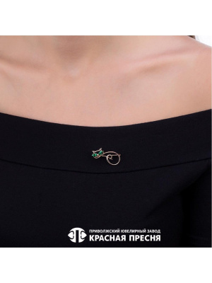 Брошь серебро 925 пробы, покрытие - золочение, вставка - искусственная шпинель
