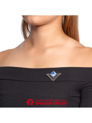 Брошь серебро 925 пробы, покрытие - оксидирование, вставка - стекло ювелирное собственной огранки