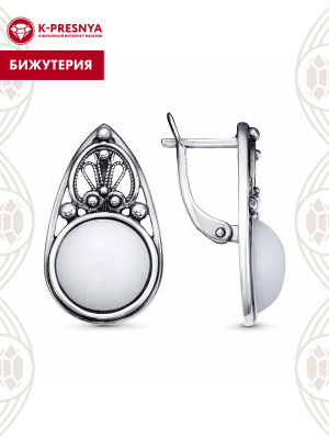 Серьги бижутерия, покрытие - серебрение с оксидированием, вставка - искусственный агат белый